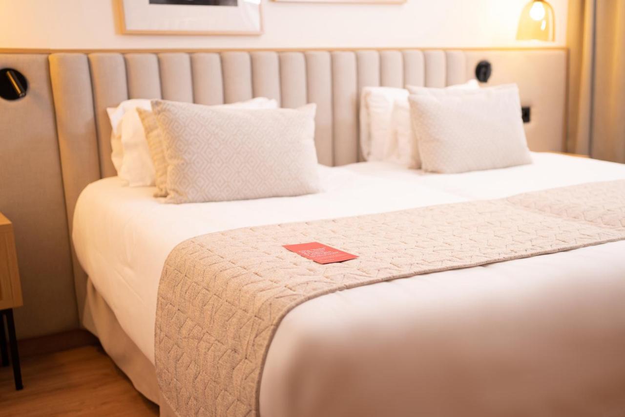 Ramada By Wyndham Madrid Getafe Hotel Bagian luar foto