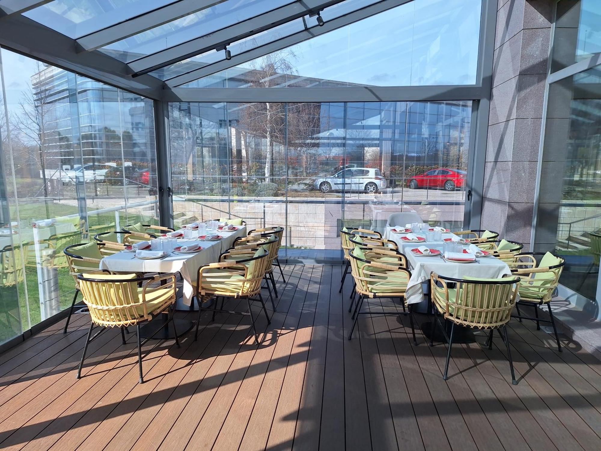 Ramada By Wyndham Madrid Getafe Hotel Bagian luar foto